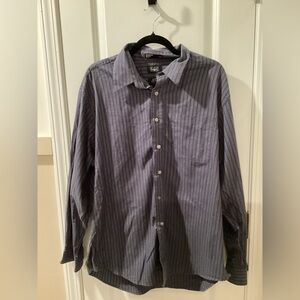 Haggar Men's Navy/Grey Striped Cotton Shirt